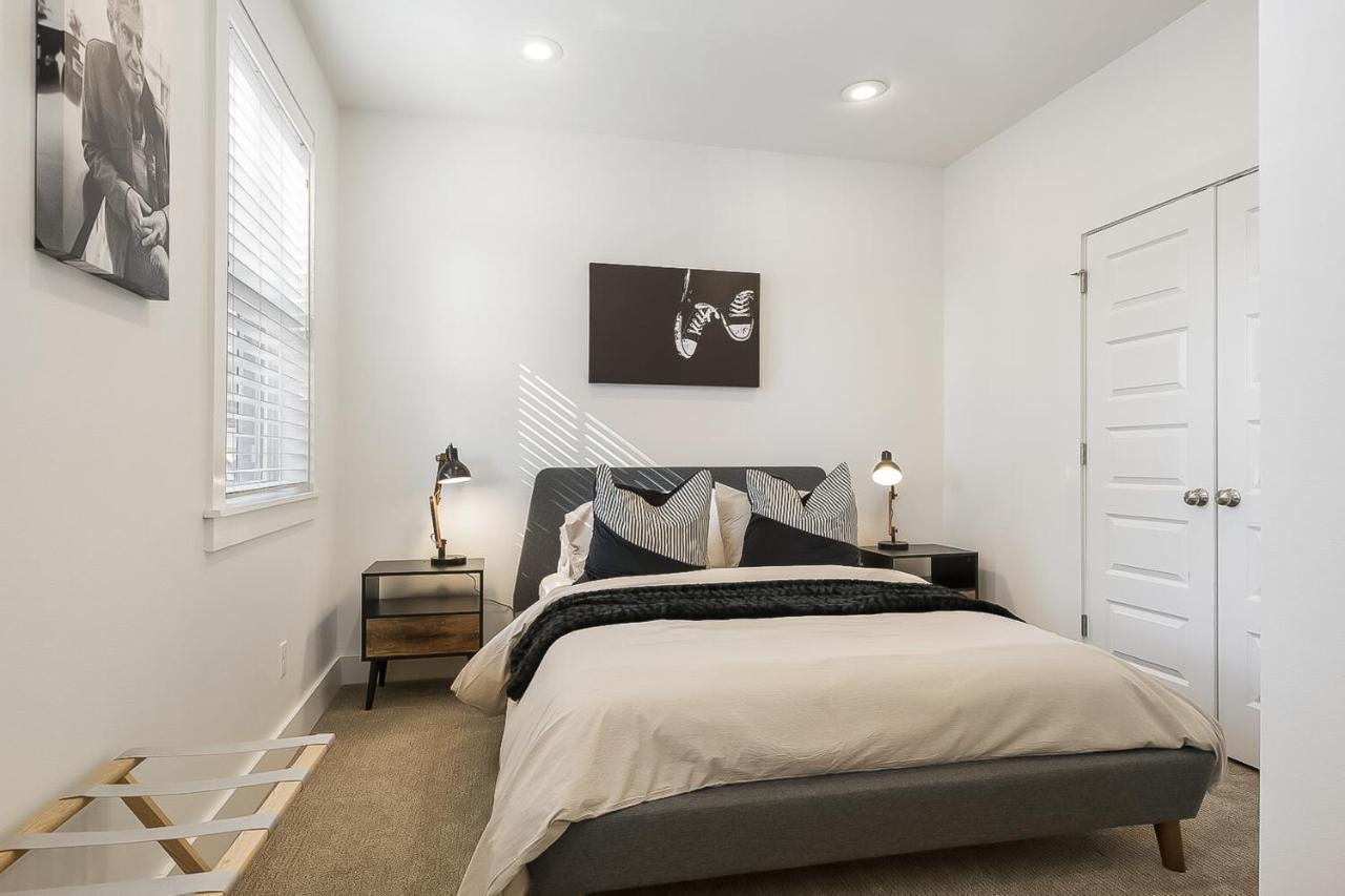 The Bourdain Apartment Bentonville Exterior photo